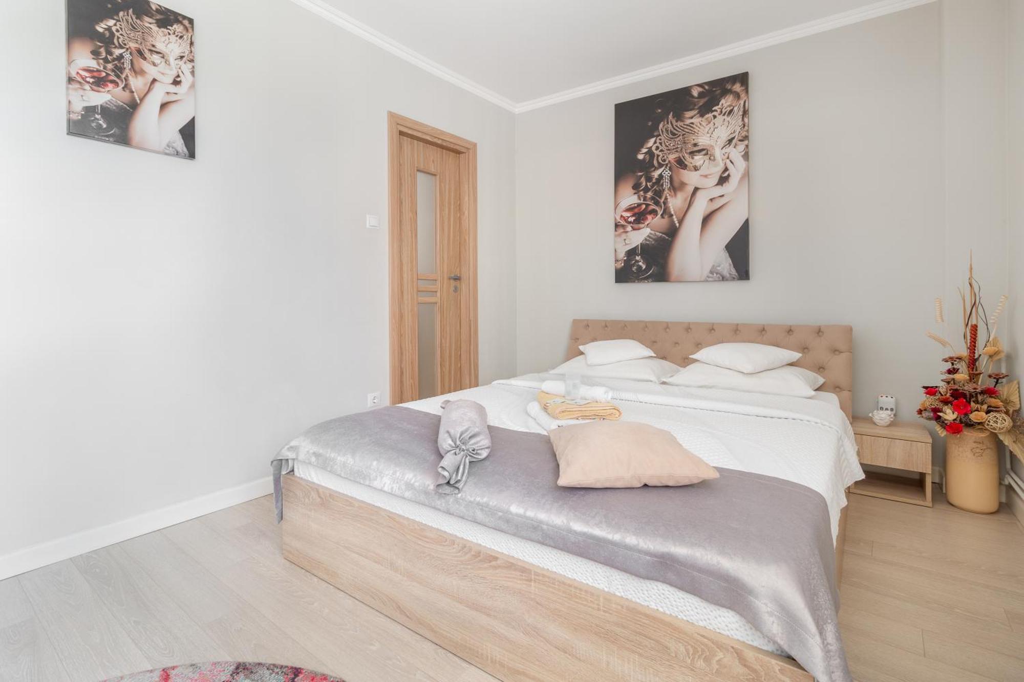 Venezia Studio Apartment Oradea Exterior foto